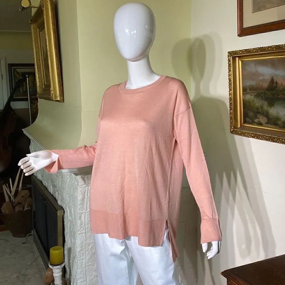 NWT H&M Soft Pink Oversized Light Knit Sweater - Picture 4 of 14